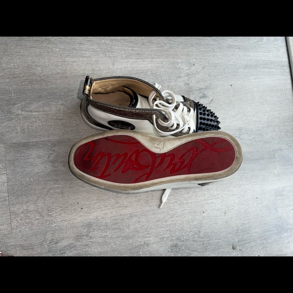 Christian Louboutin
Lou Spikes Orlato Flat Sneaker - Picture 3 of 4